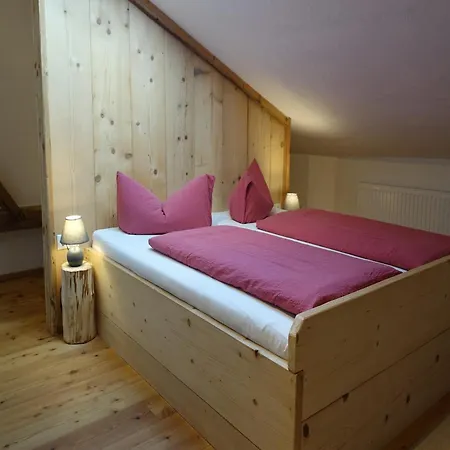 In Near Wolfsklamm River Apartment *