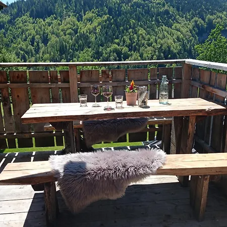 شقة In Near Wolfsklamm River ستانس