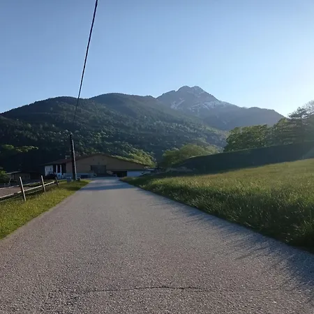 Apartment In Near Wolfsklamm River