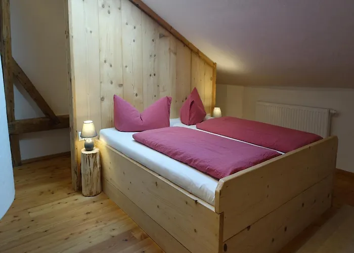 In Near Wolfsklamm River アパート *